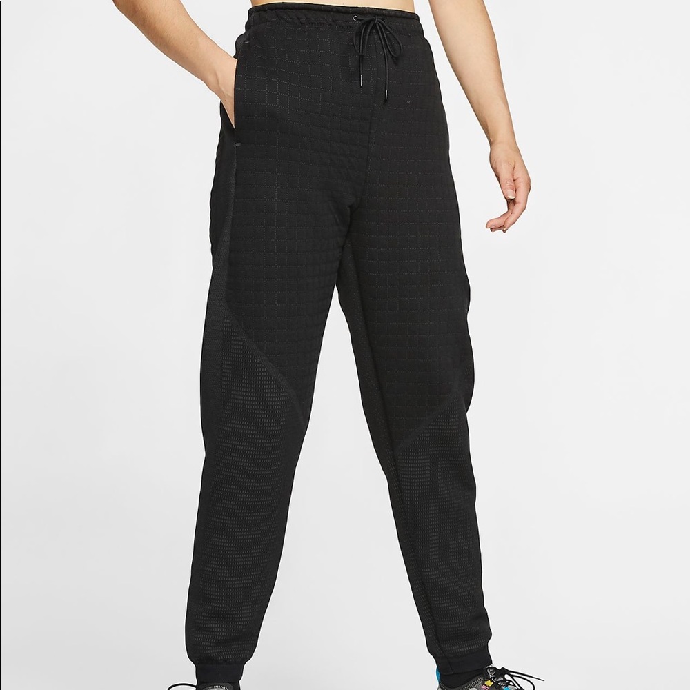 Nike Sportswear City Ready